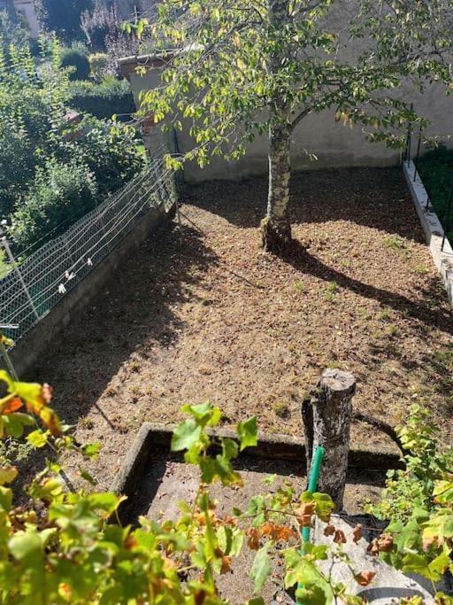 La Petite Ourse Maison De Village A Oust Exterior foto